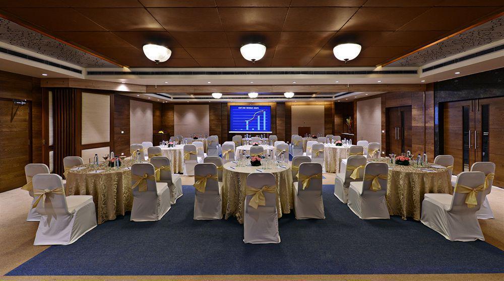 Leisure Grand Chanakya Hotel Jaipur