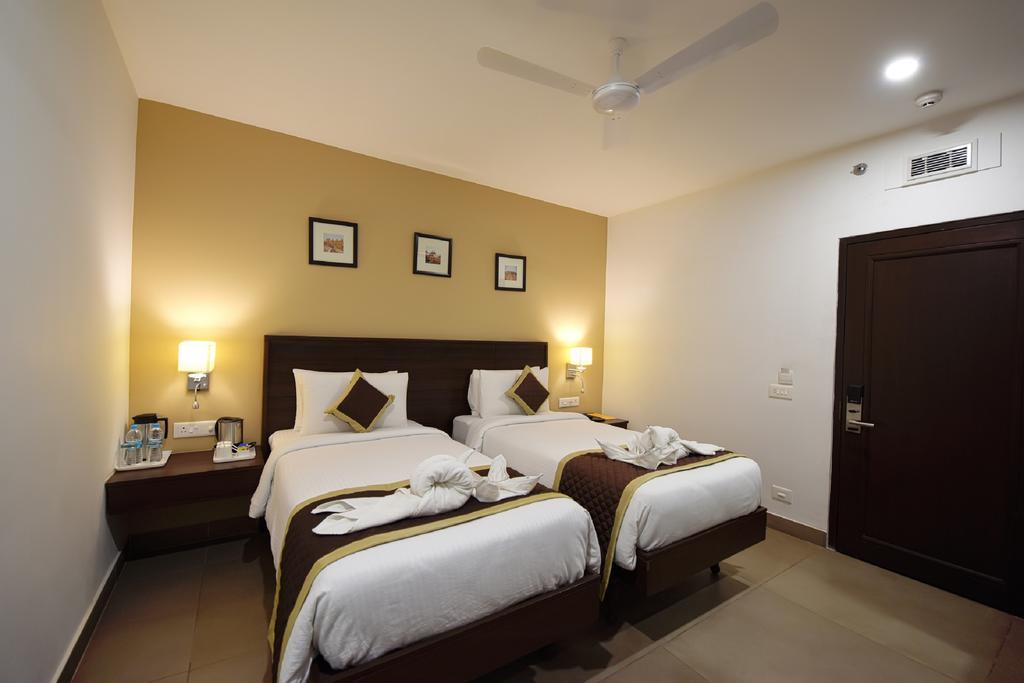 Hotel Gandharva- A Green Hotel 3*