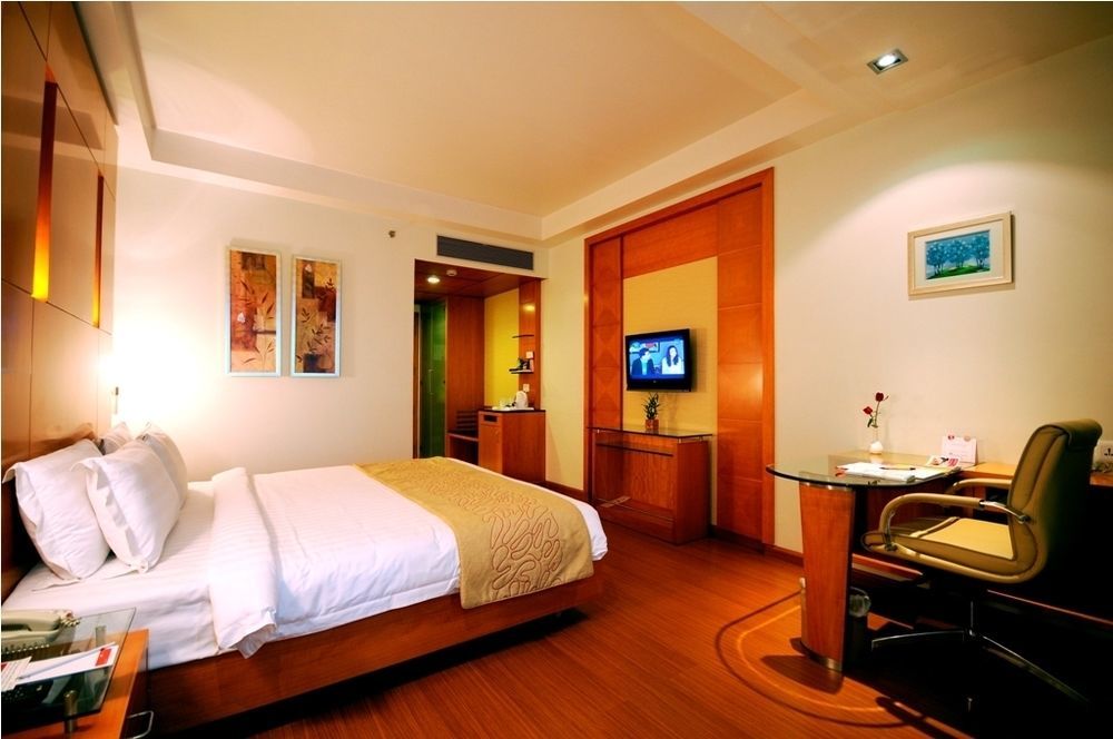 Hotel Ramada By Wyndham 4*