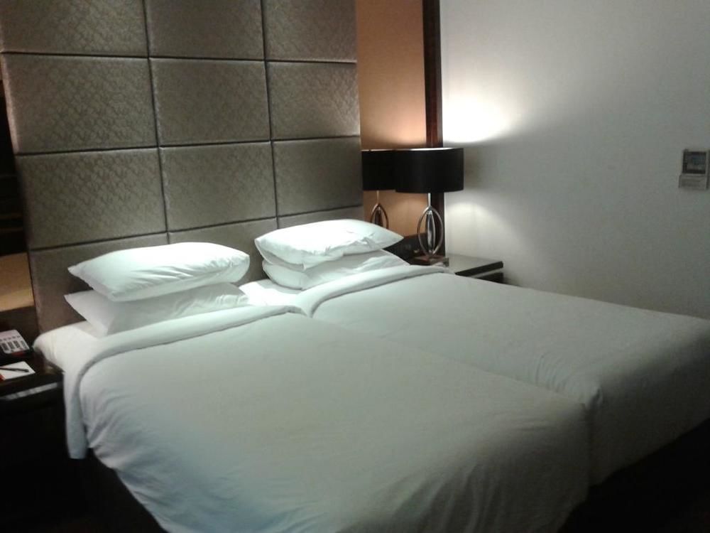 Zone By The Park , Bani Park Hotel