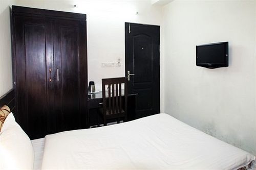 Eurasia 3*