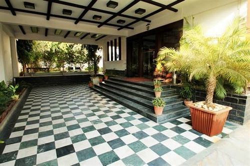Eurasia Hotel 3*