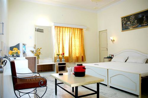 Laxmi Niwas Jaipur