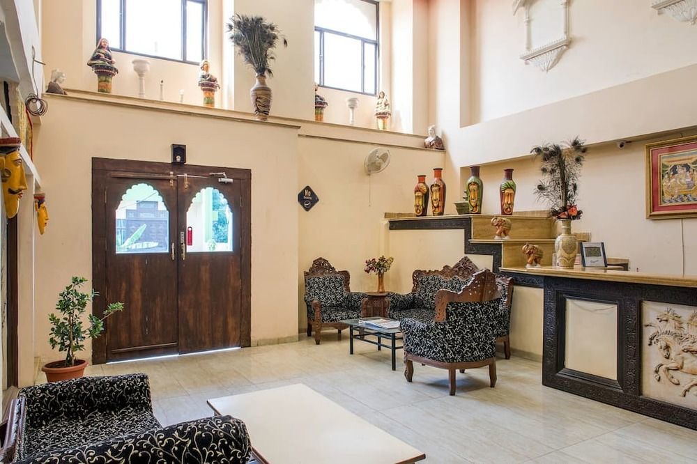 Hotel Laxmi Niwas 3*