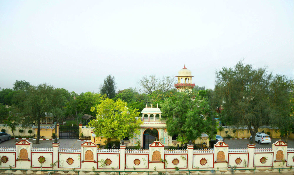 Chokhi Dhani The Ethnic 5 4* Jaipur