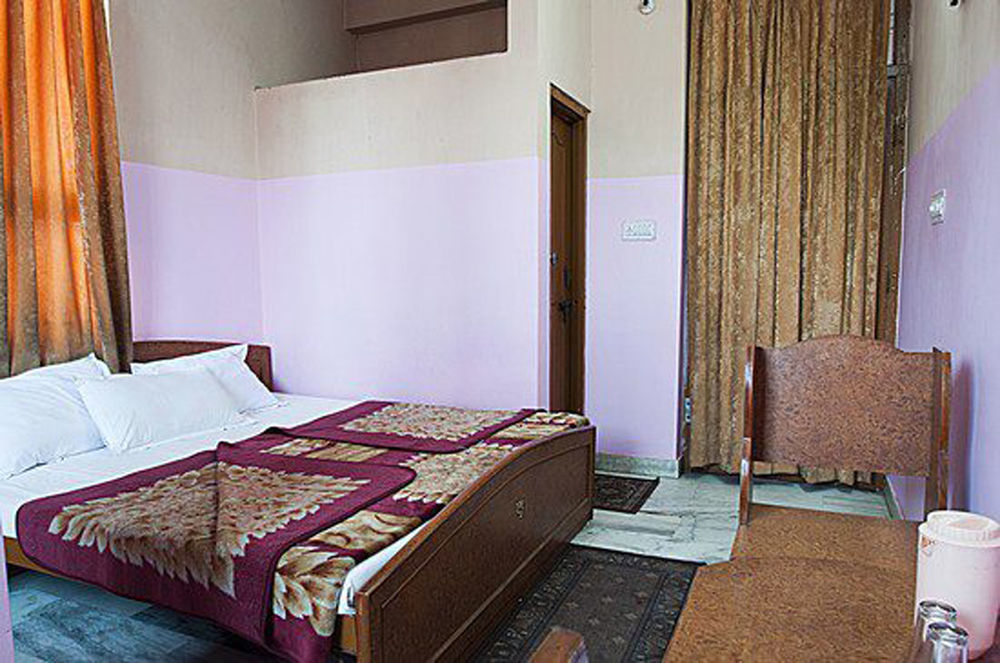 Ganga Kripa Hotel
