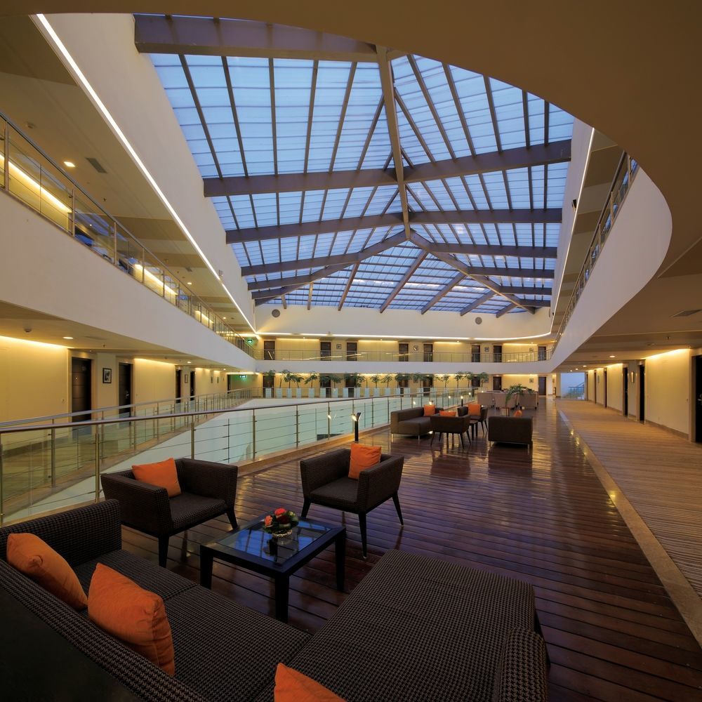 Sunday Hotel 5*