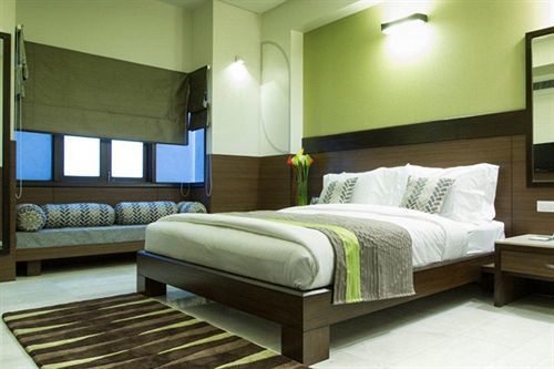 Leisure Grand Chanakya 4*