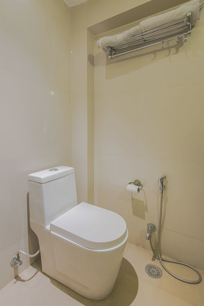 Oyo Premium Mi Road Hotel Jaipur