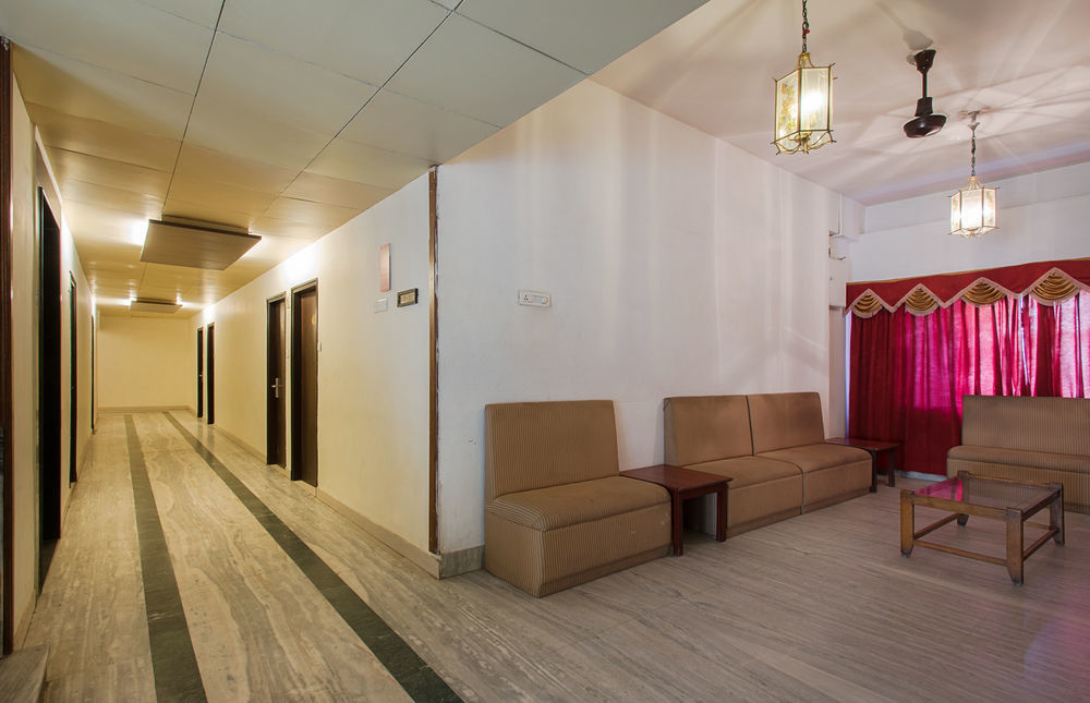 Oyo Premium Mi Road 3* Jaipur