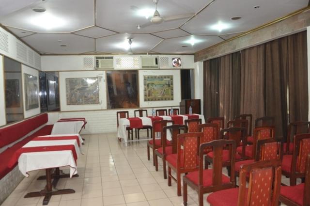 Aditya International Hotel Jaipur