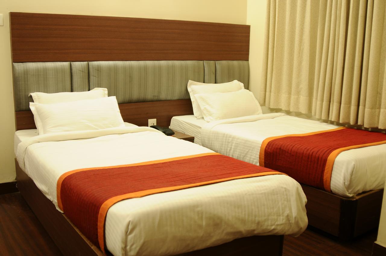 Aroma Classic Hotel 2*