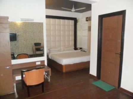 Aroma Classic Hotel Jaipur