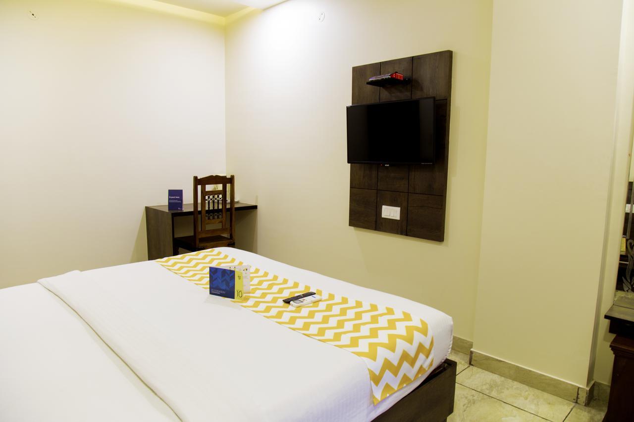 Fabhotel Padmavati Palace Mansarovar Hotel