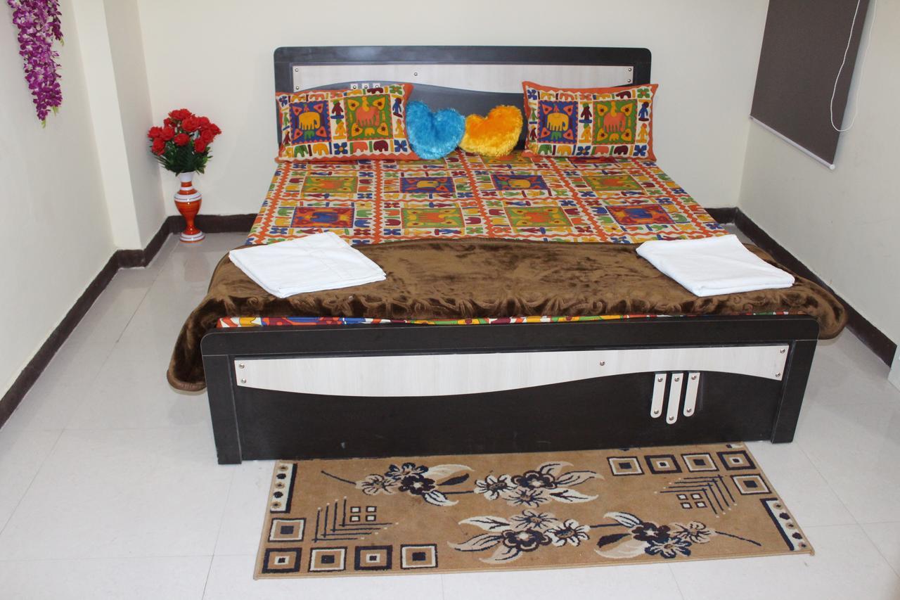 Blue Night Hostel