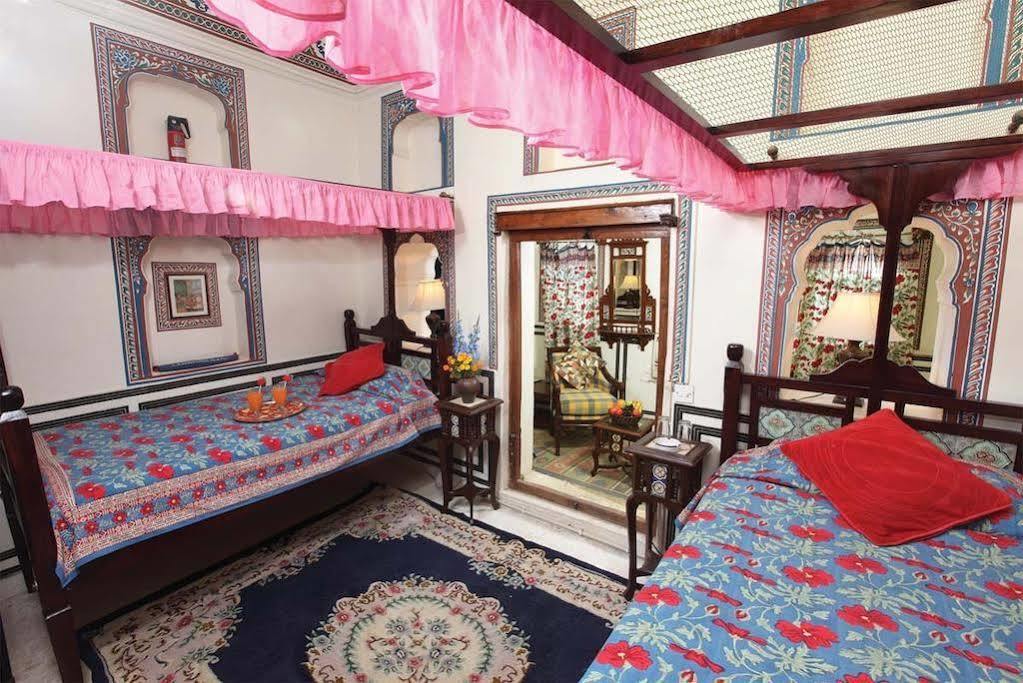 Hotel Mandawa Haveli Jaipur