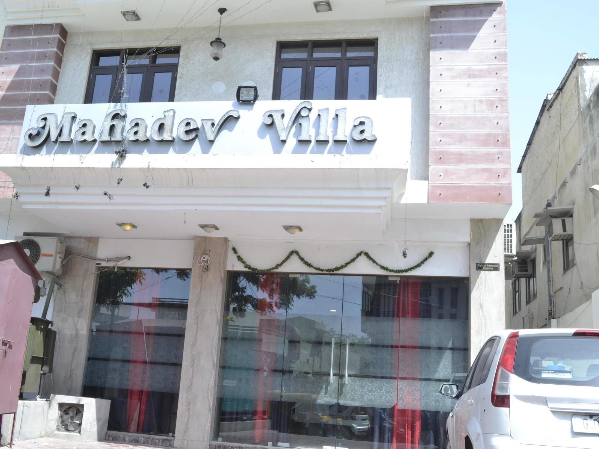 Hotel Mahadev Villa 3* Jaipur