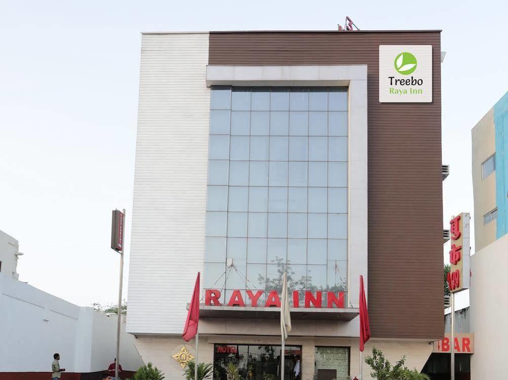 Hotel Raya