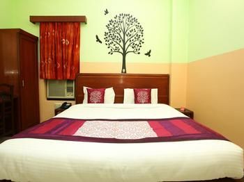 Collection O Blue Bird Jaipur
