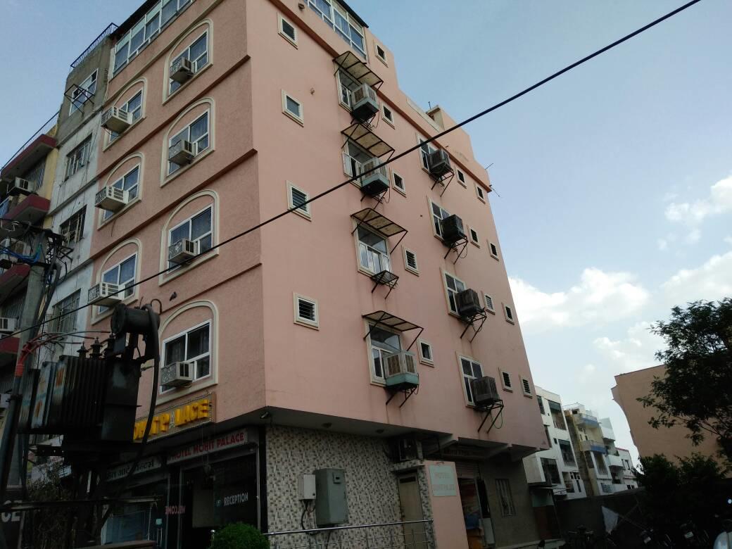 Mohit Palace Hotel 2*