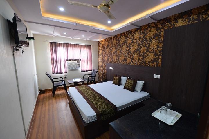 Hotel Mohit Palace 2*