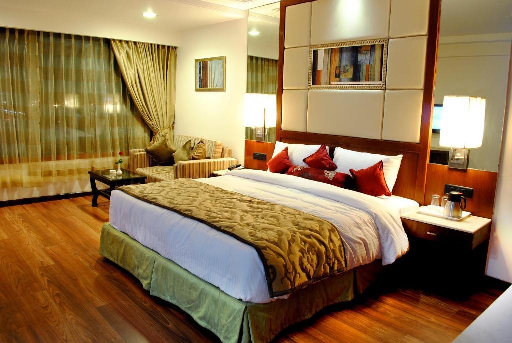 Libra - Boutique Jaipur