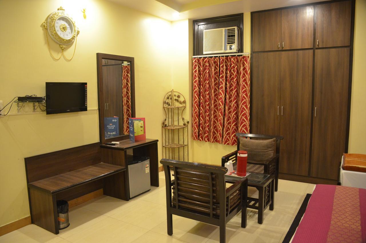 Jinendra Hotel