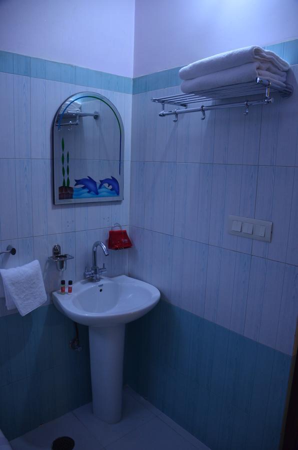 Jinendra Hotel 2*