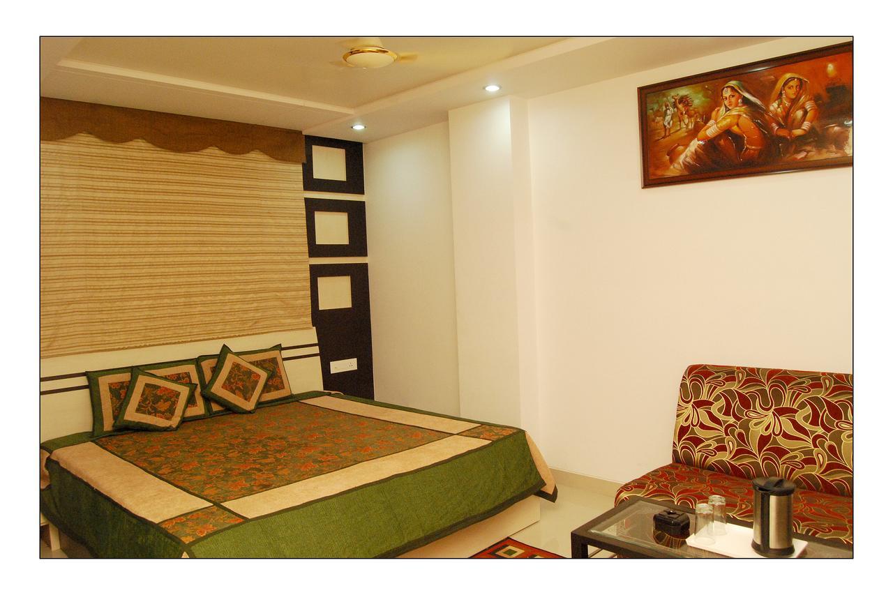 Hotel Jinendra Palace Jaipur