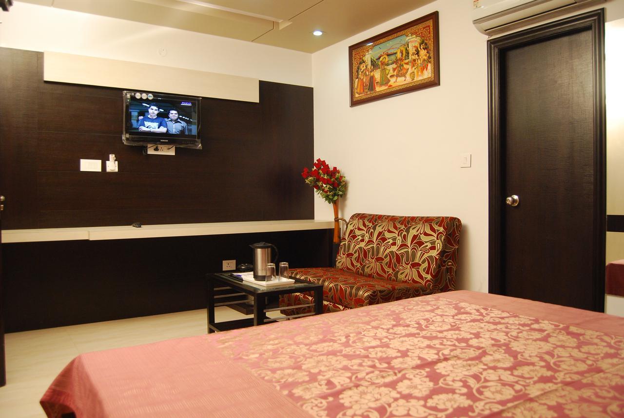 Jinendra Palace Hotel Jaipur