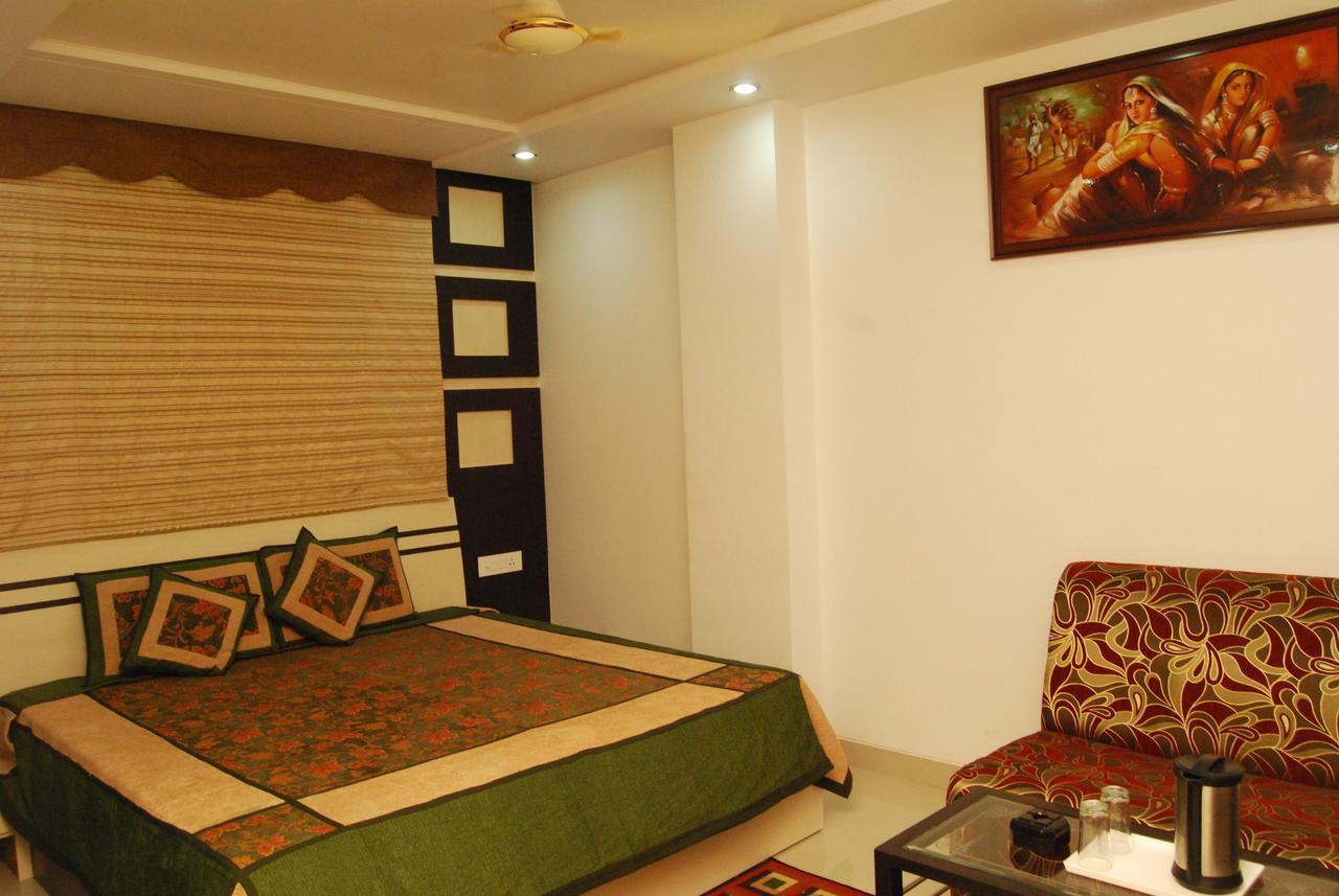 Hotel Jinendra Palace Jaipur
