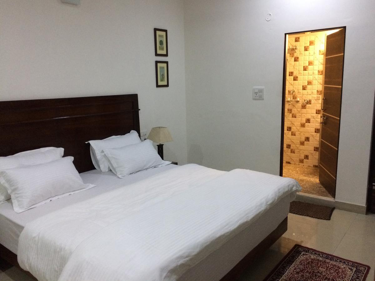 Bed & Breakfast White Tulips Jaipur