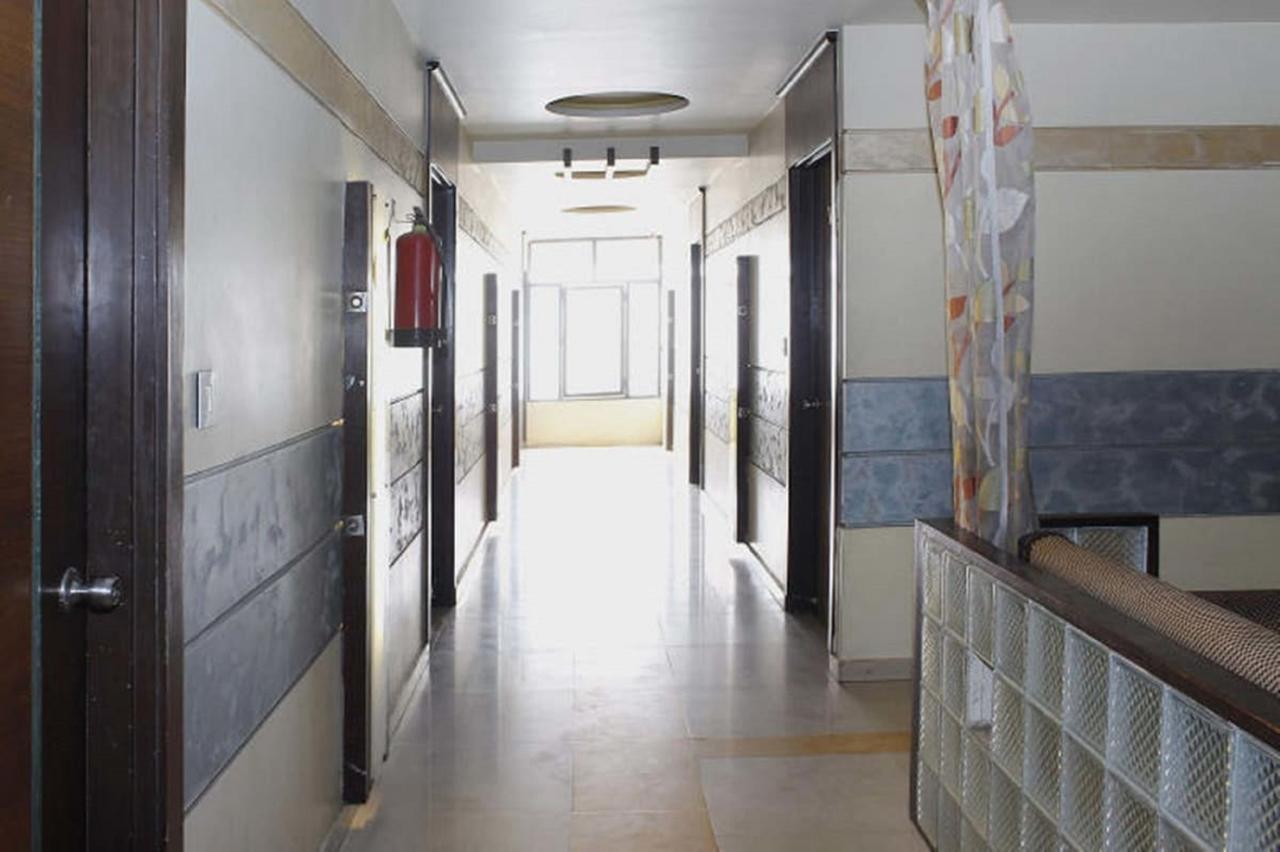Hotel Mahadev Regency