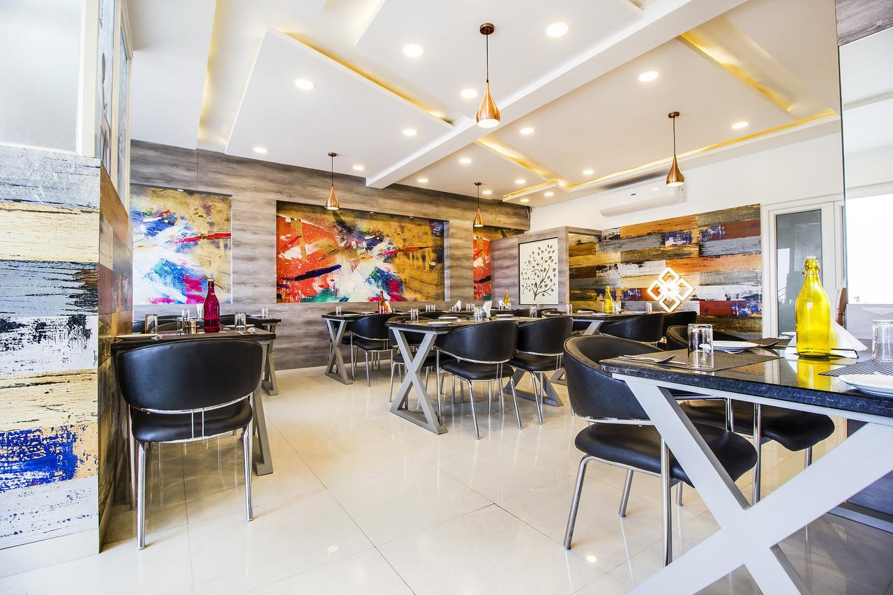 Hotel Fabhotel Luxurs Gopalpura