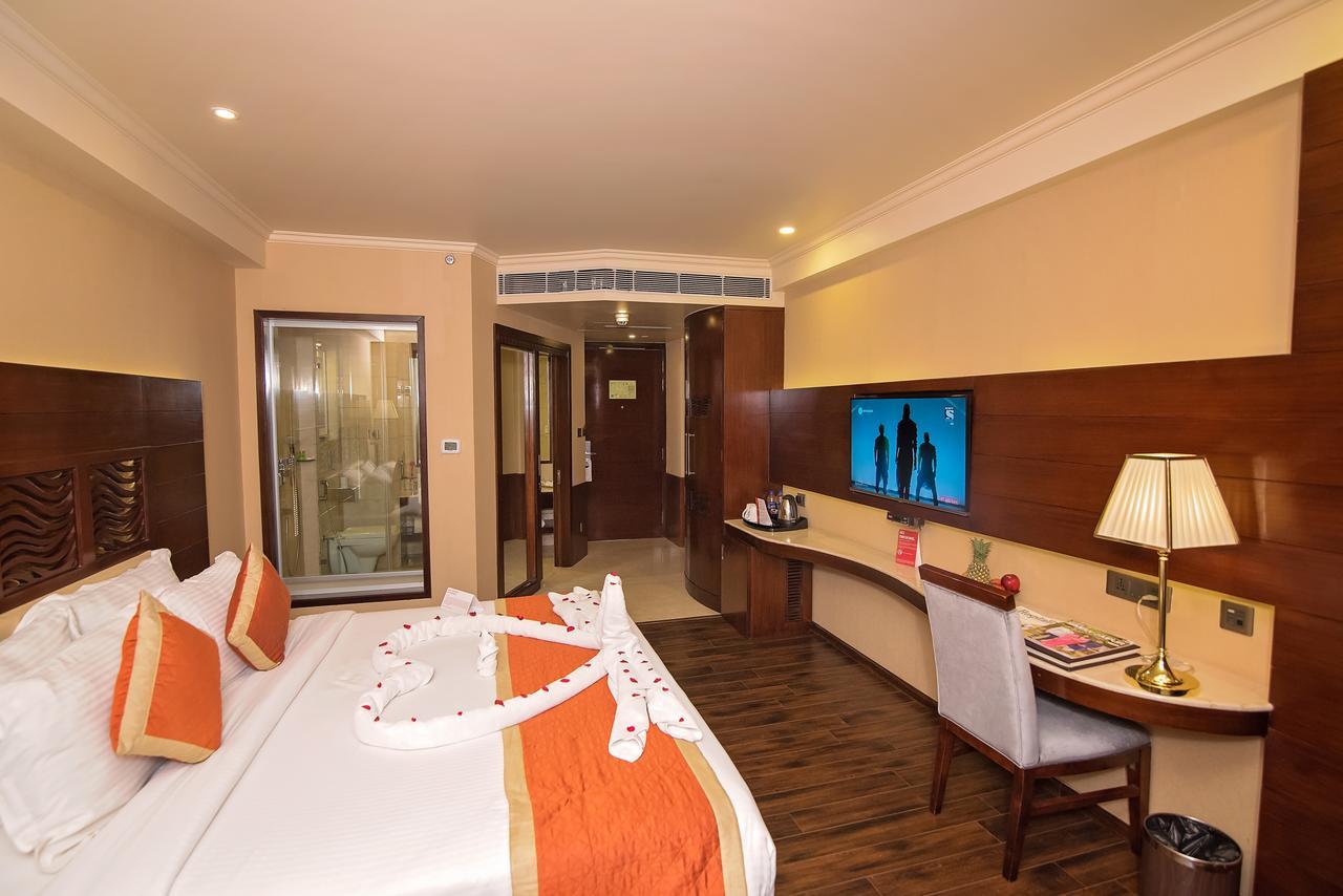 Shakun And 4* Jaipur