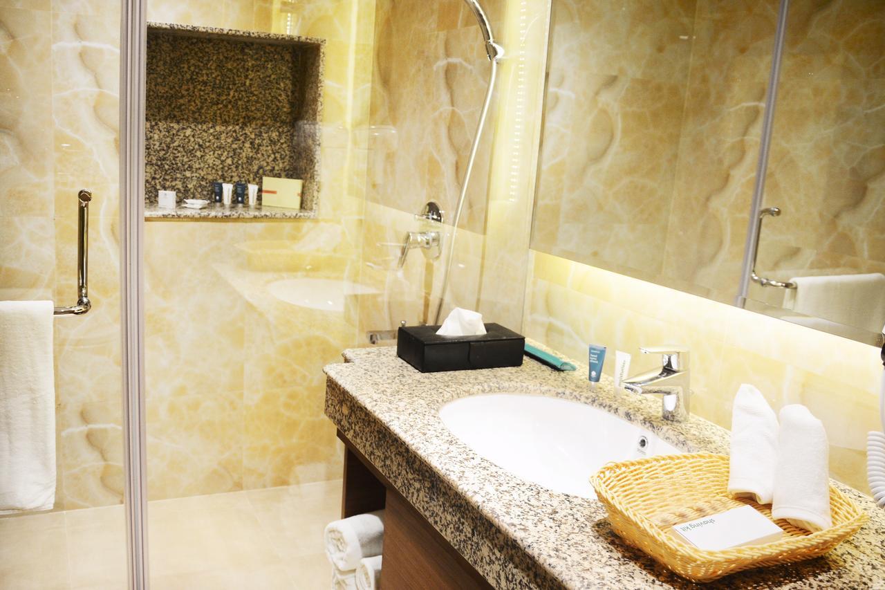 Indiana Pride Hotel 3*