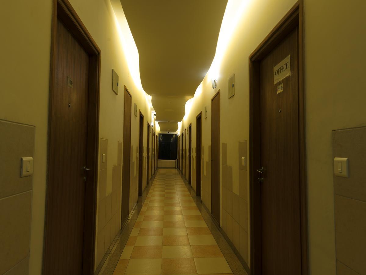 Shivam Resort And Hotel