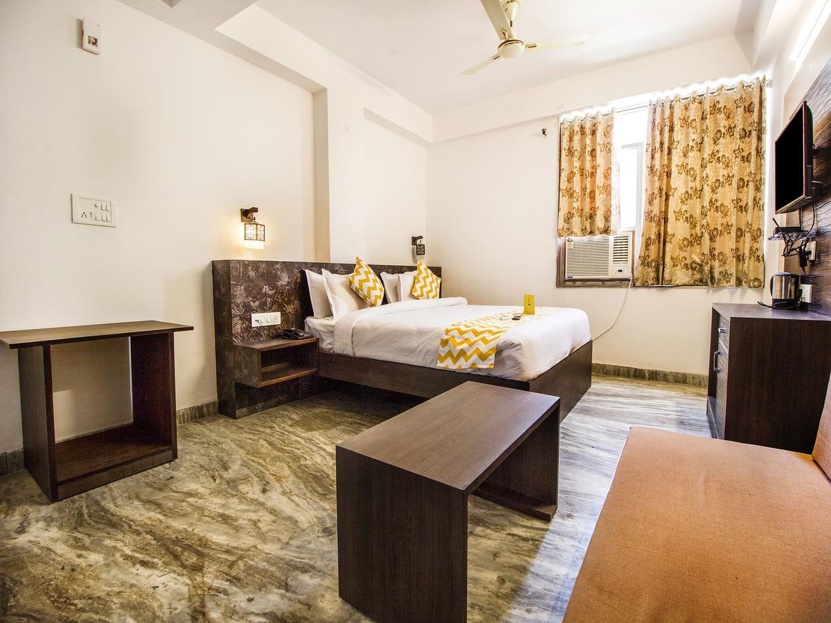 Hotel Fabhotel Luxurs Gopalpura