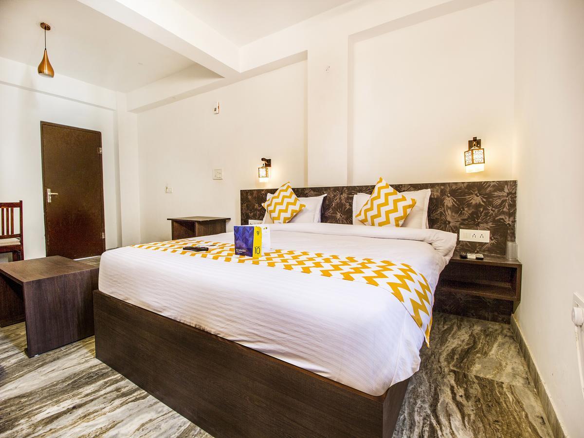 Fabhotel Luxurs Gopalpura 3*