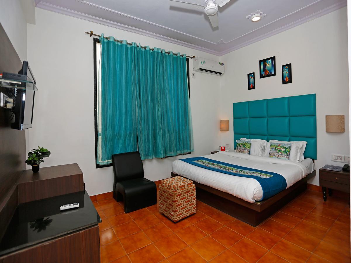 Guest house Hotel Meenakshi Near Railway Station Jaipur Jaipur