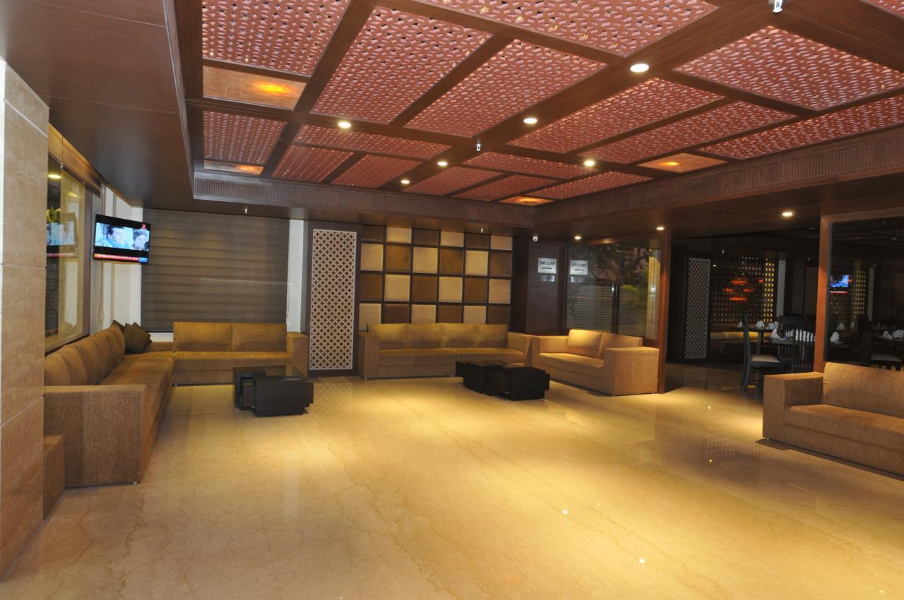 Royale Lalit 3* Jaipur