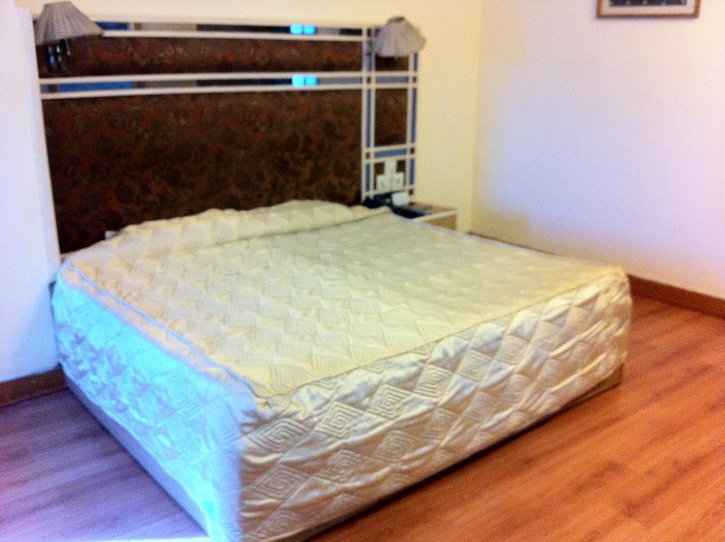 Hotel Neelam