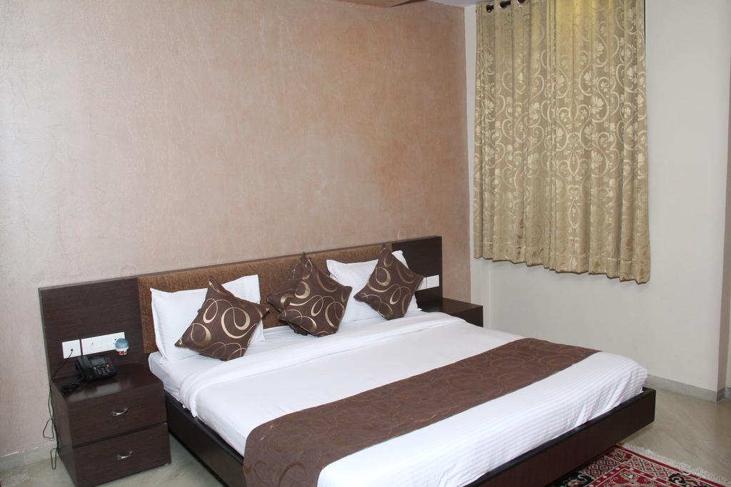 Hotel Royal View