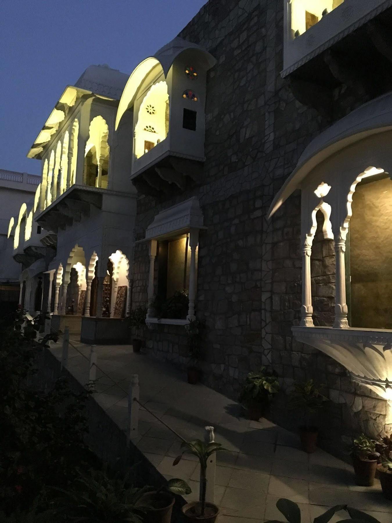 Hotel Rajasthan Palace