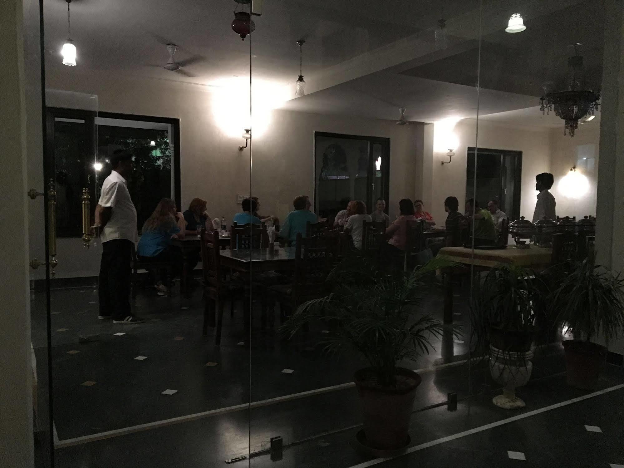Rajasthan Palace 3*