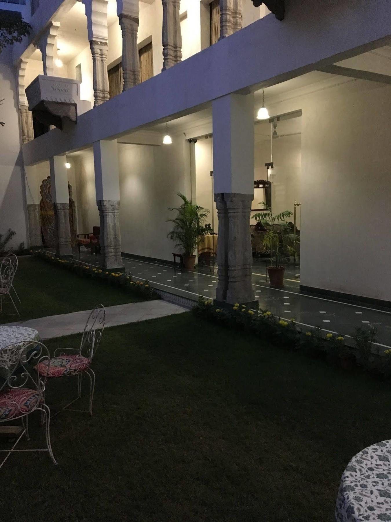 Hotel Rajasthan Palace 3*