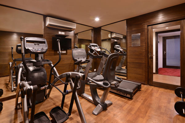 Leisure Grand Chanakya Hotel 4*