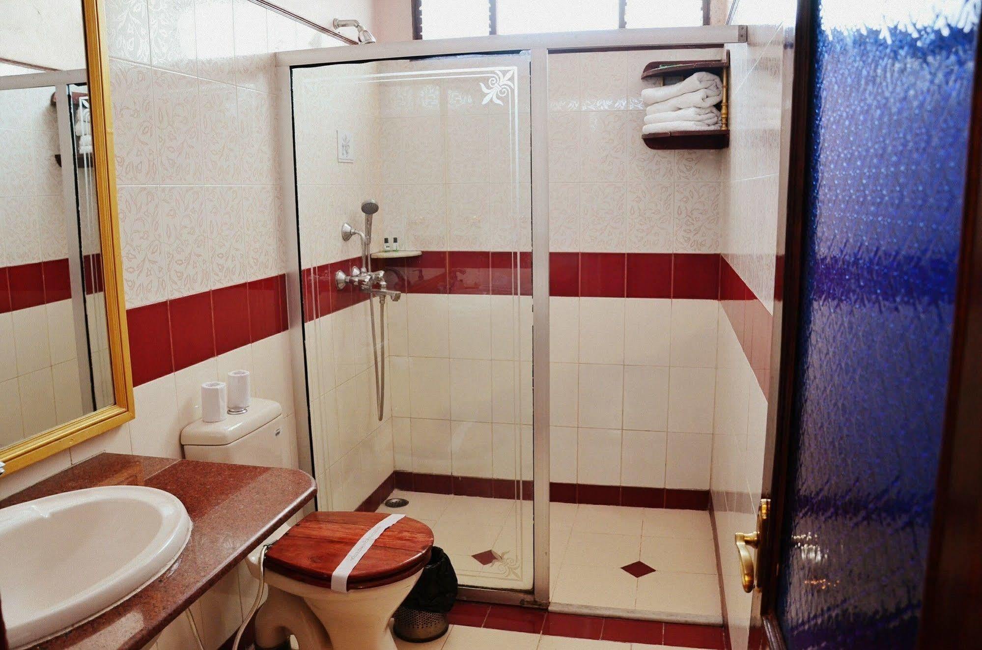 Vimal Heritage Hotel 3*