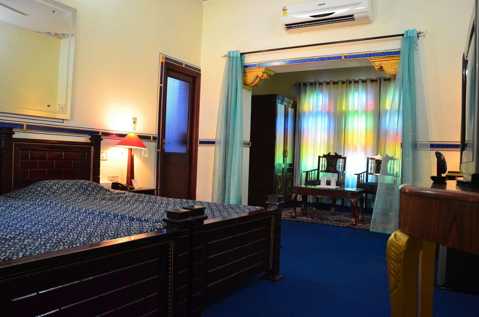 Hotel Vimal Heritage 3*