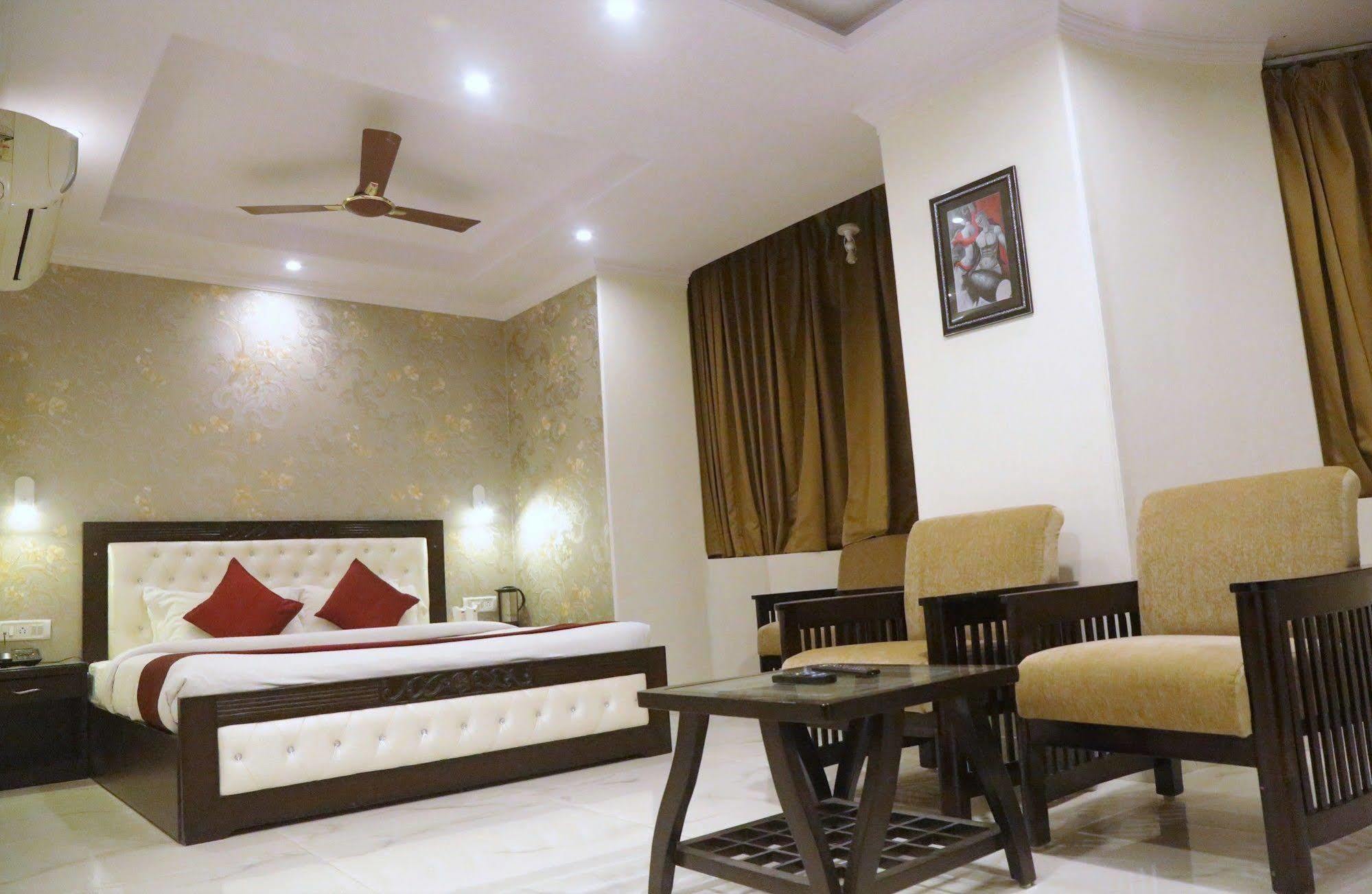 Hotel Eurasia 3*